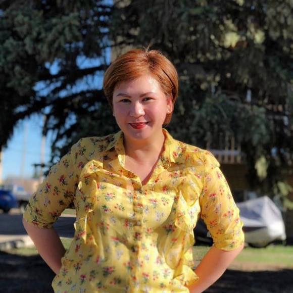 Meet your Posher, Michelle - Picture 1 of 1